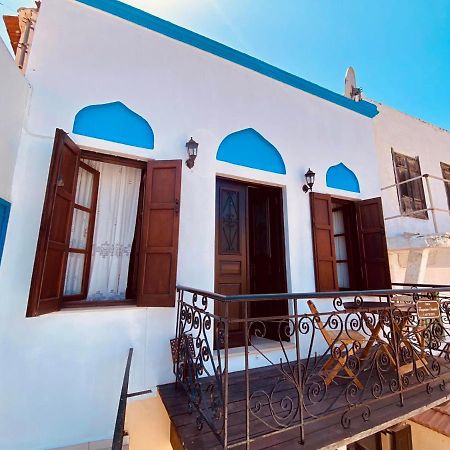 Villa Afroditi Chalki Town Exterior foto
